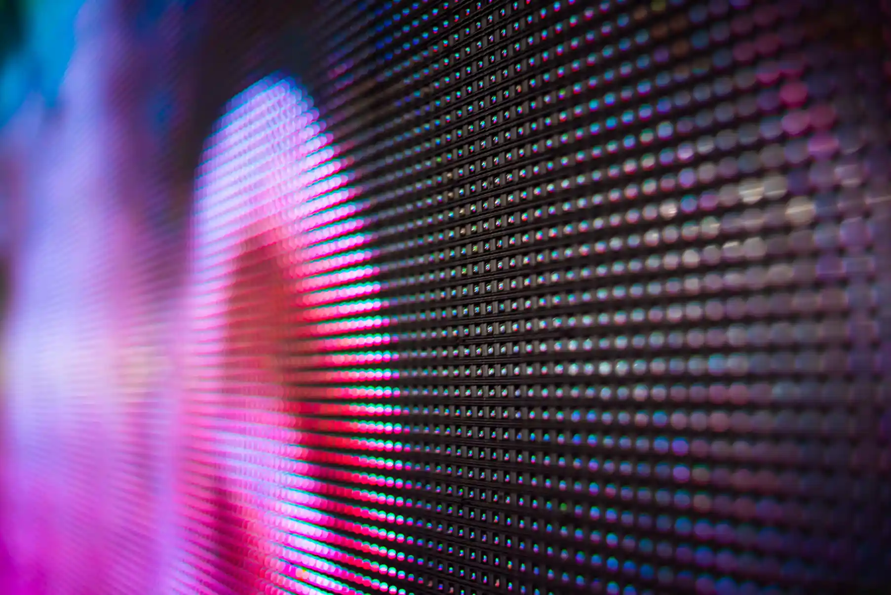 totems-led-slider-2